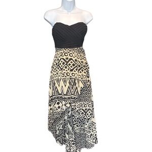 Daily Look | Strapless Black and Cream Patterned Dress